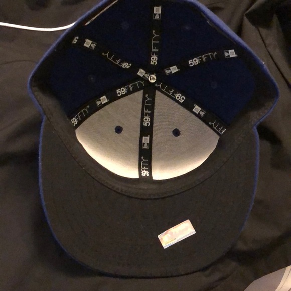 Hat - Picture 3 of 3